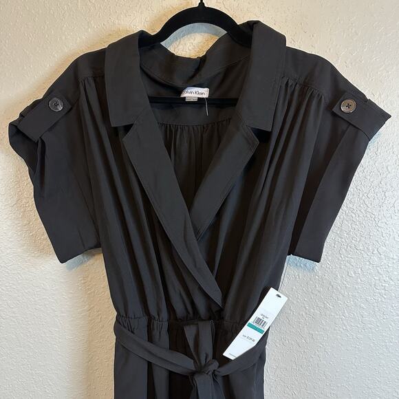 NWT Calvin Klein Women’s Black Jumpsuit 16 Short Sleeve Cropped Stretch Casual - Picture 1 of 7